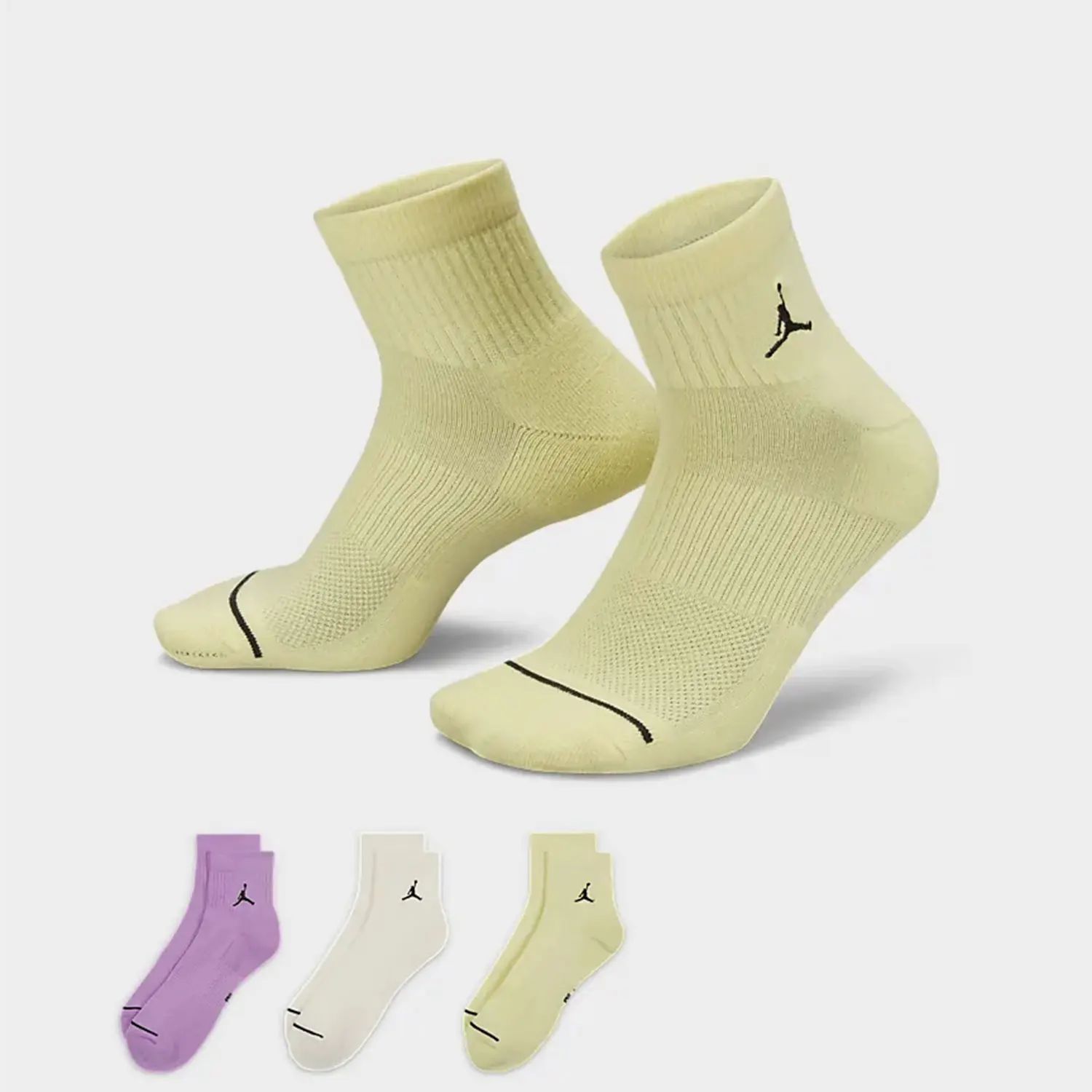 Nike Genuine JORDAN Men's and Women's Breathable Sports Socks Three Pair Set DX9655-908
Nike Genuine JORDAN Men's and Women's Breathable Sports Socks Three Pair Set DX9655-908