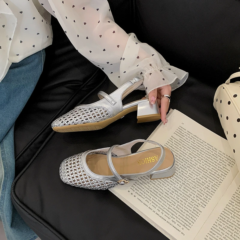 Women's Flat Low High Cooling Sandals Weave Half Slippers Mesh Hollow Out Slip-On Fashionable Summer Slippers Rubber Uppers
Women's Flat Low High Cooling Sandals Weave Half Slippers Mesh Hollow Out Slip-On Fashionable Summer Slippers Rubber Uppers