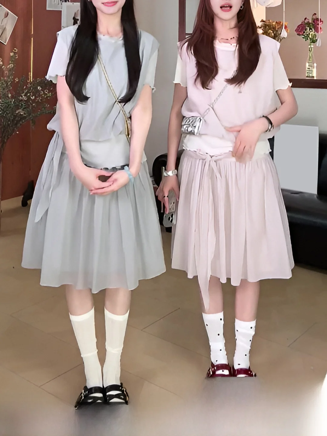 Summer 2026 New Fashionable Ladies' Set High Waist Midi Skirt Casual Elegance Two-Piece Suit Short Sleeve round Neck T-Shirt
Summer 2026 New Fashionable Ladies' Set High Waist Midi Skirt Casual Elegance Two-Piece Suit Short Sleeve round Neck T-Shirt