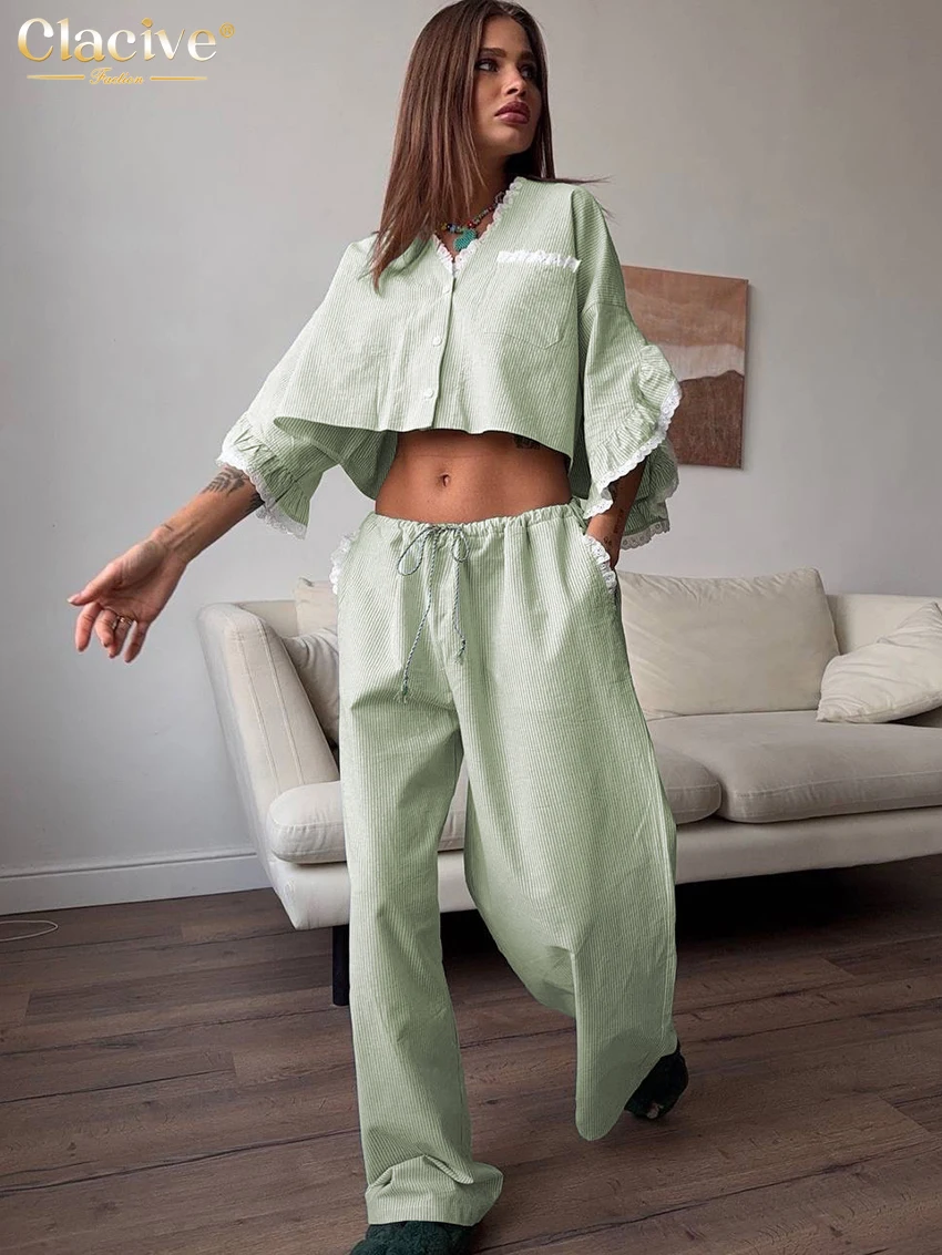 Clacive Fashion Loose Green Stripe 2 Piece Set Woman Outfit Casual Three-Quarters Sleeve Crop Top With High Waist Wide Pants Set
Clacive Fashion Loose Green Stripe 2 Piece Set Woman Outfit Casual Three-Quarters Sleeve Crop Top With High Waist Wide Pants Set