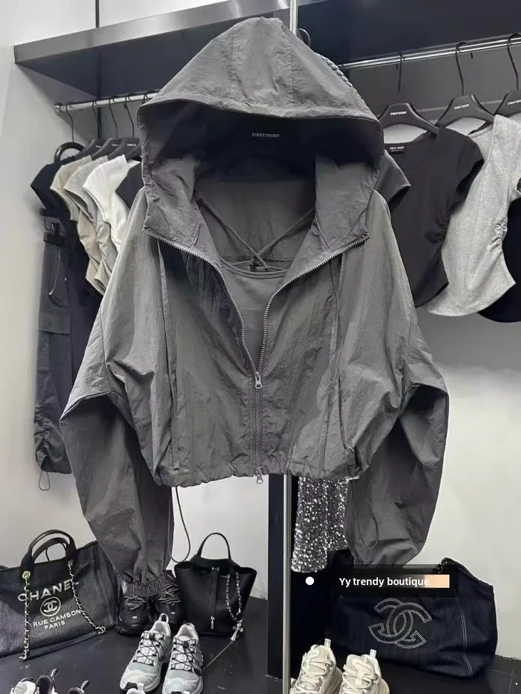 Bla Casual Sle ort Women's Jaet 2025 Winter New Loose Faionable All-Match Workwear Sunscreen Coat Hooded Zipper
Bla Casual Sle ort Women's Jaet 2025 Winter New Loose Faionable All-Match Workwear Sunscreen Coat Hooded Zipper