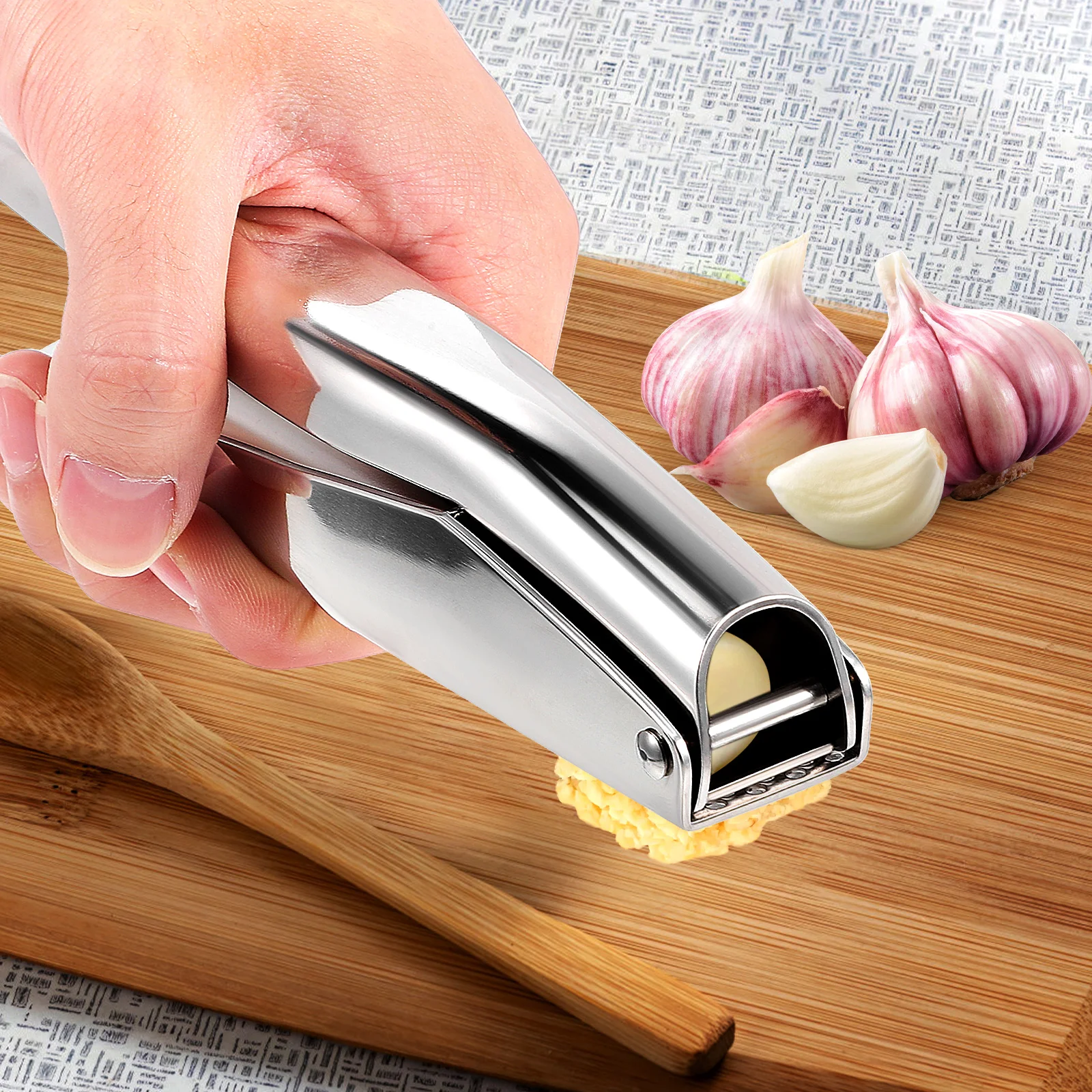 Garlic Press Chopper Stainless Steel Manual Food Hand Kitchen Slicer Mincer Veggie Grinder Tool Large Capacity Compact Portable
Garlic Press Chopper Stainless Steel Manual Food Hand Kitchen Slicer Mincer Veggie Grinder Tool Large Capacity Compact Portable