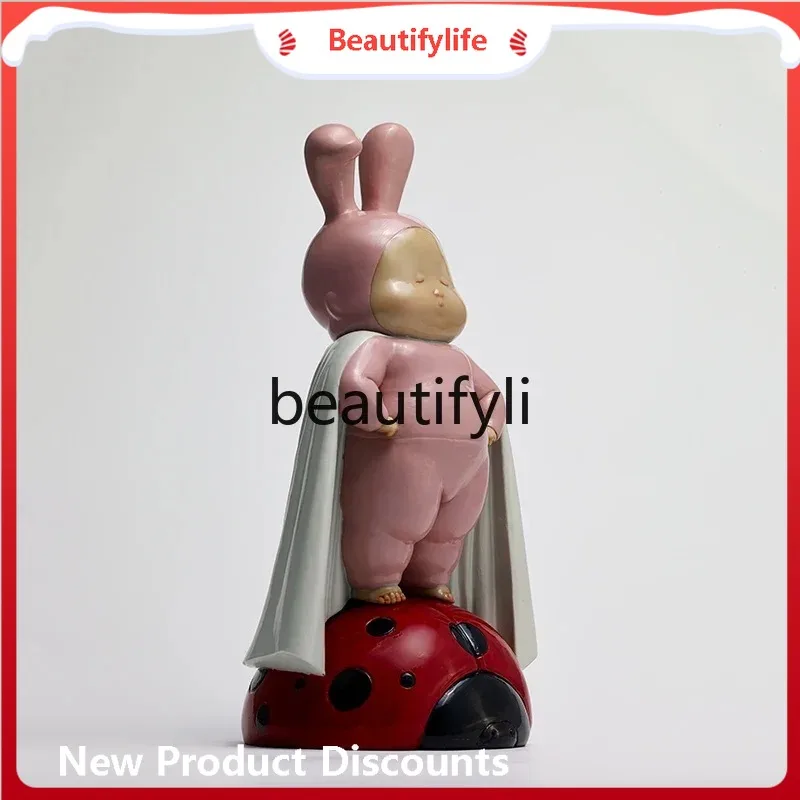 Редкая новая фигура, скульптура, настольный орнамент, произведение искусства
Редкая новая фигура, скульптура, настольный орнамент, произведение искусства