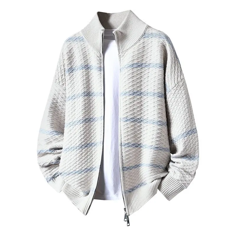 Кардиган на молнии с воротником-стойкой, мужская одежда 2026, весенняя новая мода, мужские полосатые свитера с длинным рукавом, повседневные вязаные пальто для мужчин
Кардиган на молнии с воротником-стойкой, мужская одежда 2026, весенняя новая мода, мужские полосатые свитера с длинным рукавом, повседневные вязаные пальто для мужчин