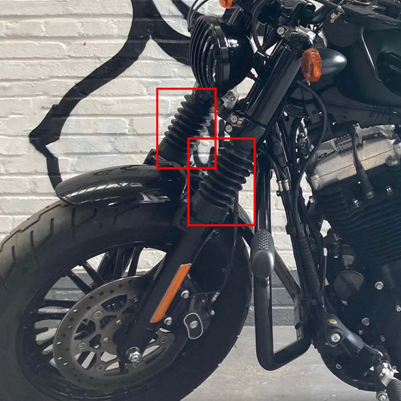 Motorbike Front Shock Shield Rubber Cover Dustproof Fork Boot for Harley X48 XL1200X 2016-2022 Spare Parts
Motorbike Front Shock Shield Rubber Cover Dustproof Fork Boot for Harley X48 XL1200X 2016-2022 Spare Parts