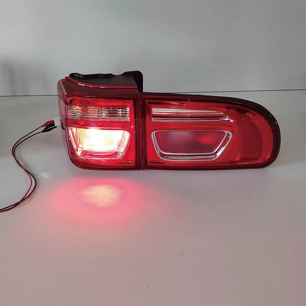 A Pair Car Taillight For Mitsubishi Delica L400 PD8W PF6W 1995 To 2002 Rear Lamp Brake Lights Turn Signal
A Pair Car Taillight For Mitsubishi Delica L400 PD8W PF6W 1995 To 2002 Rear Lamp Brake Lights Turn Signal