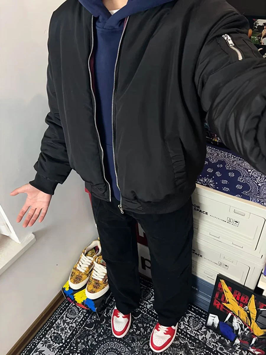 Мужская зимняя теплая куртка-бомбер из хлопка с двусторонним дизайном, модная, молодежная, повседневная, утолщенная, с длинными рукавами, на молнии
Мужская зимняя теплая куртка-бомбер из хлопка с двусторонним дизайном, модная, молодежная, повседневная, утолщенная, с длинными рукавами, на молнии