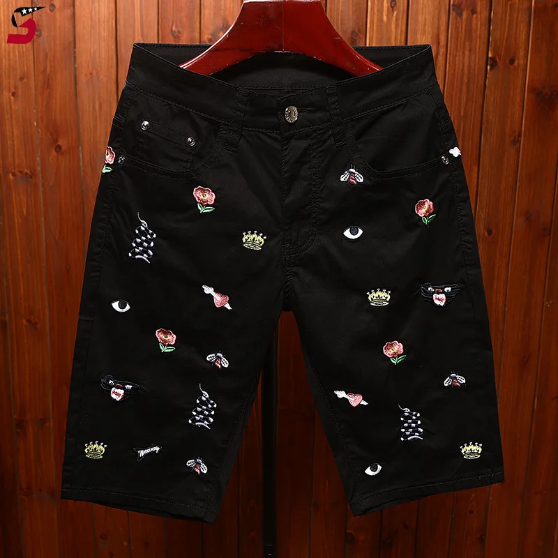 Jeans casual shorts for men's summer embroidered fashion street design slim fit straight leg elastic denim capris
Jeans casual shorts for men's summer embroidered fashion street design slim fit straight leg elastic denim capris