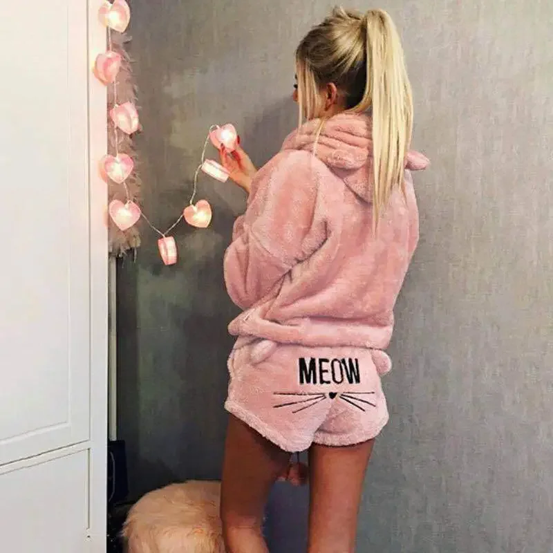 Autumn Winter Women Pajamas Suit Fur Long Sleeve Sleepwear Flannel Warm Velvet Cute Tops And Shorts Sleep Homewear
Autumn Winter Women Pajamas Suit Fur Long Sleeve Sleepwear Flannel Warm Velvet Cute Tops And Shorts Sleep Homewear