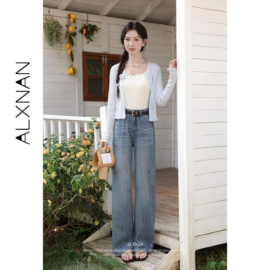 ALXNAN Vintage Blue Jeans Rose Embroidery Rhinestone Wide-Leg Baggy Jeans 2026 Spring Casual Loose-fit Trousers Female L62311
ALXNAN Vintage Blue Jeans Rose Embroidery Rhinestone Wide-Leg Baggy Jeans 2026 Spring Casual Loose-fit Trousers Female L62311
