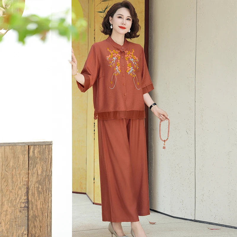 Новый китайский хлопково-льняной комплект из двух предметов с вышивкой для женщин среднего и старшего возраста, летний, модный, свободного кроя, с круглым вырезом...
Новый китайский хлопково-льняной комплект из двух предметов с вышивкой для женщин среднего и старшего возраста, летний, модный, свободного кроя, с круглым вырезом...