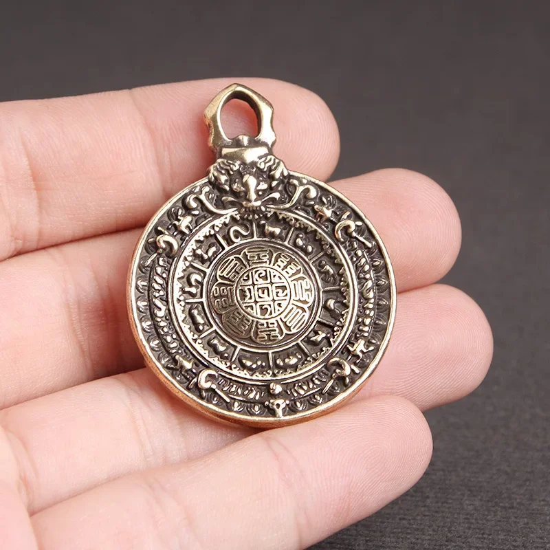 Featured Hand Jiugongbagua Tag Pendant Brass Keychain Everything Goes Well Blessing Waist Pendant Jewelry for Women Gift for Men
Featured Hand Jiugongbagua Tag Pendant Brass Keychain Everything Goes Well Blessing Waist Pendant Jewelry for Women Gift for Men