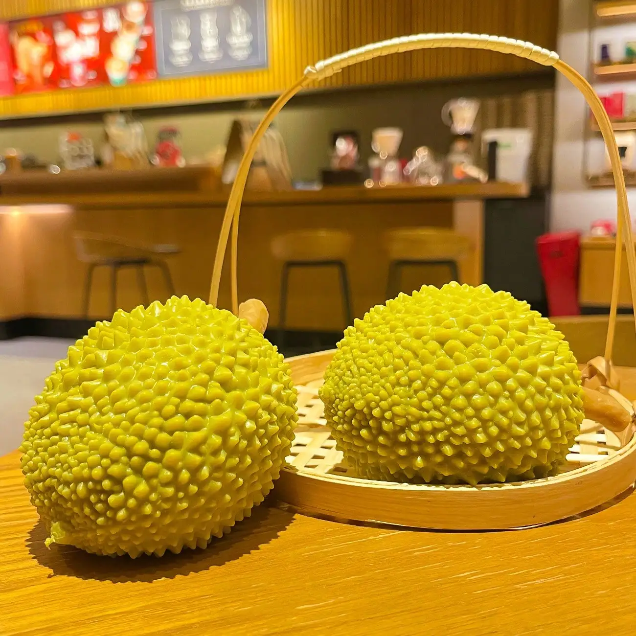 1pc Realistic Durian Squishy Slow Rebound Stress Relief Squeeze Toy, Soft Healing Pressure Relief Gadget, Super Satisfying Squeeze Series - Ultra Soft Slow Rebound Touch, Pressure Release Design, Portable Desk Stress Relief Ornament
1pc Realistic Durian Squishy Slow Rebound Stress Relief Squeeze Toy, Soft Healing Pressure Relief Gadget, Super Satisfying Squeeze Series - Ultra Soft Slow Rebound Touch, Pressure Release Design, Portable Desk Stress Relief Ornament