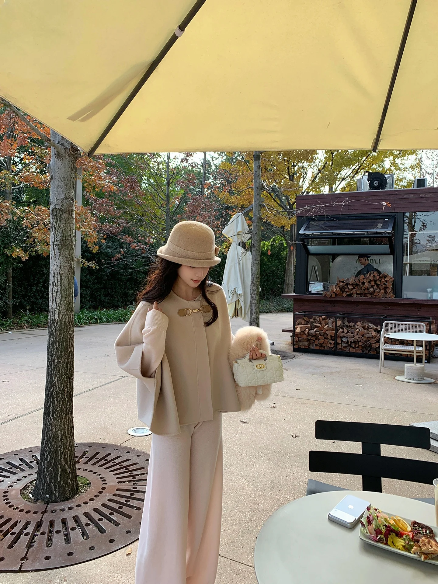 Двустороннее шерстяное пальто Cchen, повседневное, свободного кроя, до плеч, класса люкс, для молодежи, женское, с длинными рукавами, средней длины
Двустороннее шерстяное пальто Cchen, повседневное, свободного кроя, до плеч, класса люкс, для молодежи, женское, с длинными рукавами, средней длины