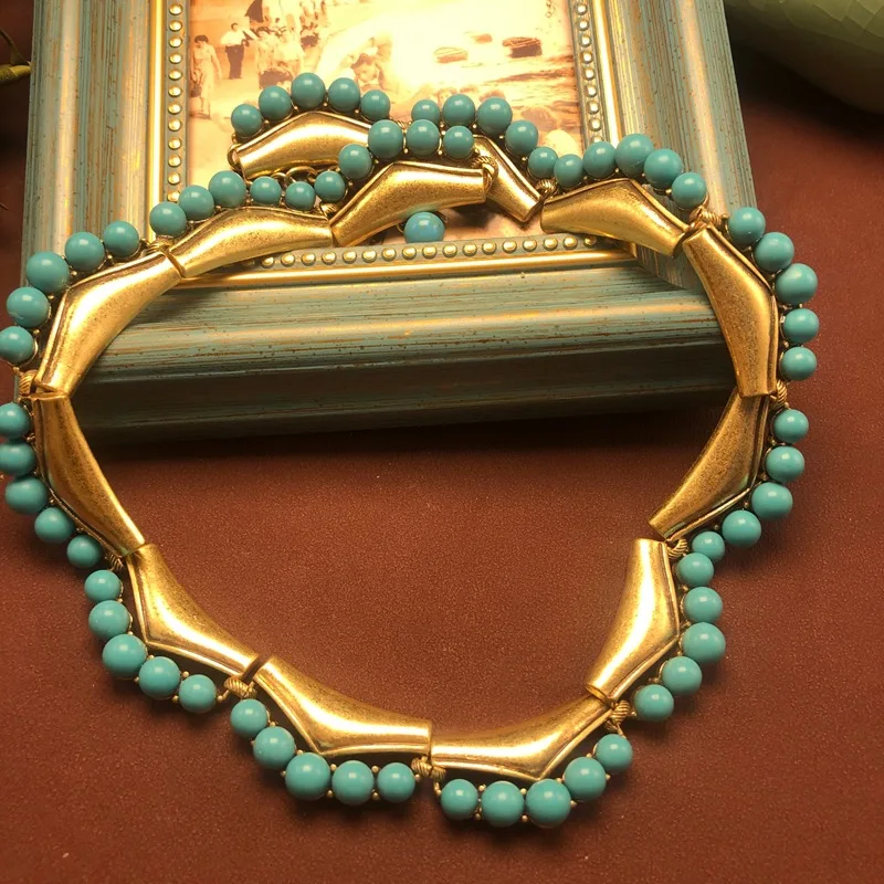 Retro Style Gold-Plated Turquoise Short Necklace Exquisite and Versatile Personalized and Fashionable Sweater Chain
Retro Style Gold-Plated Turquoise Short Necklace Exquisite and Versatile Personalized and Fashionable Sweater Chain