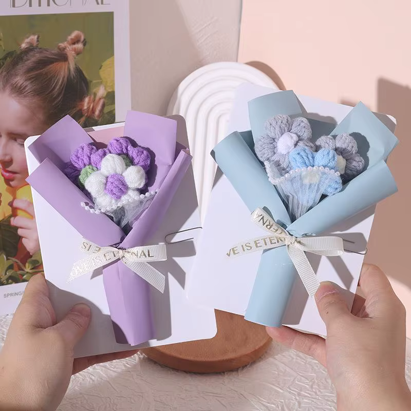 Creative Three-dimensional Flower Bouquets Greeting Cards Handmade Cream Puffs Valentine's Day Knitted Flower Bouquets
Creative Three-dimensional Flower Bouquets Greeting Cards Handmade Cream Puffs Valentine's Day Knitted Flower Bouquets