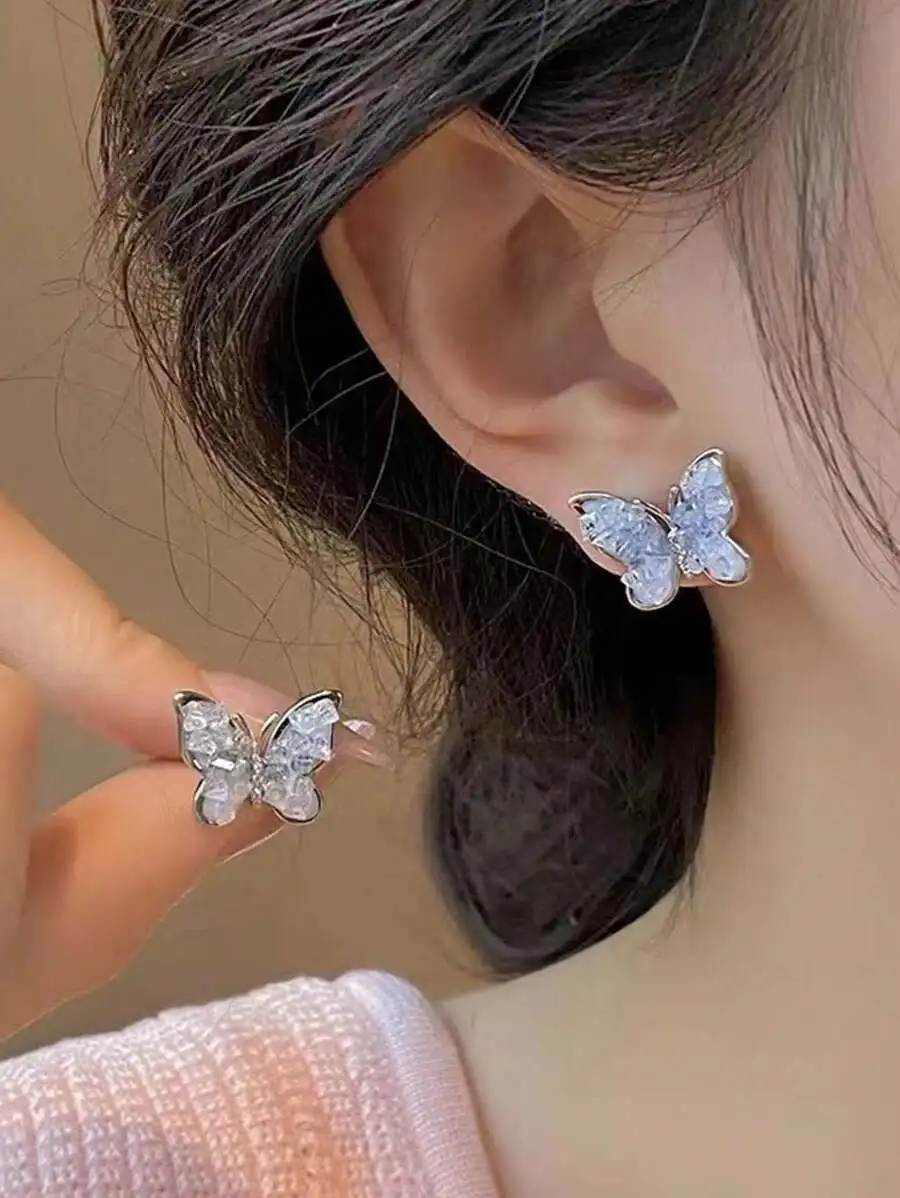 Gradient Blue Crystal Butterfly Stud Earrings For Women Fashion Elegant Light Luxury Ear Jewelry
Gradient Blue Crystal Butterfly Stud Earrings For Women Fashion Elegant Light Luxury Ear Jewelry