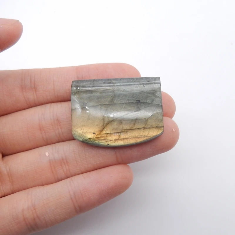 Natural Gemstone Labradorite Pendant Bead 32x25x9mm 15.1g Fashion Jewelry Necklace Accessories for Men And Women
Natural Gemstone Labradorite Pendant Bead 32x25x9mm 15.1g Fashion Jewelry Necklace Accessories for Men And Women