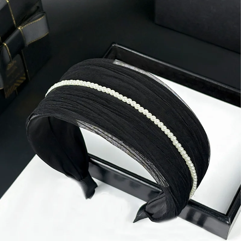 Новая женская повязка на голову с жемчугом и сеткой, широкий ободок, элегантный аксессуар для волос, обруч для волос, заколка для волос
Новая женская повязка на голову с жемчугом и сеткой, широкий ободок, элегантный аксессуар для волос, обруч для волос, заколка для волос