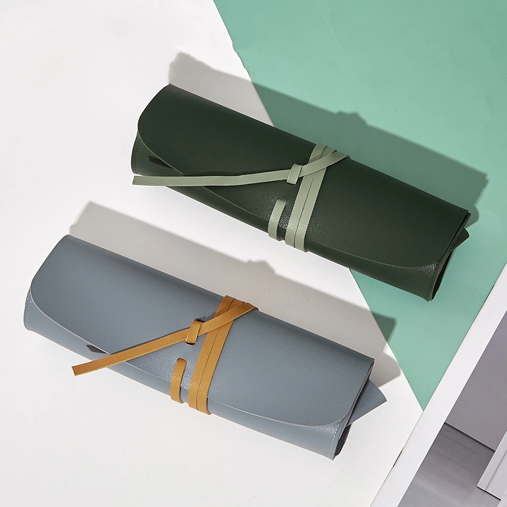 Rolling Women's Makeup Brush Bag Foldable Protector Beauty Tools Pouch Storage Organizer PU Case Cosmetic Brush Bag Paint Brush
Rolling Women's Makeup Brush Bag Foldable Protector Beauty Tools Pouch Storage Organizer PU Case Cosmetic Brush Bag Paint Brush