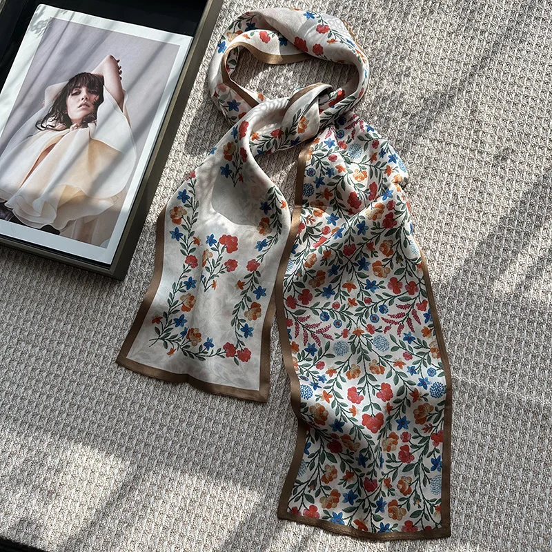 Double layered long 100% mulberry silk scarf Printed scarf size 145x15cm
Double layered long 100% mulberry silk scarf Printed scarf size 145x15cm