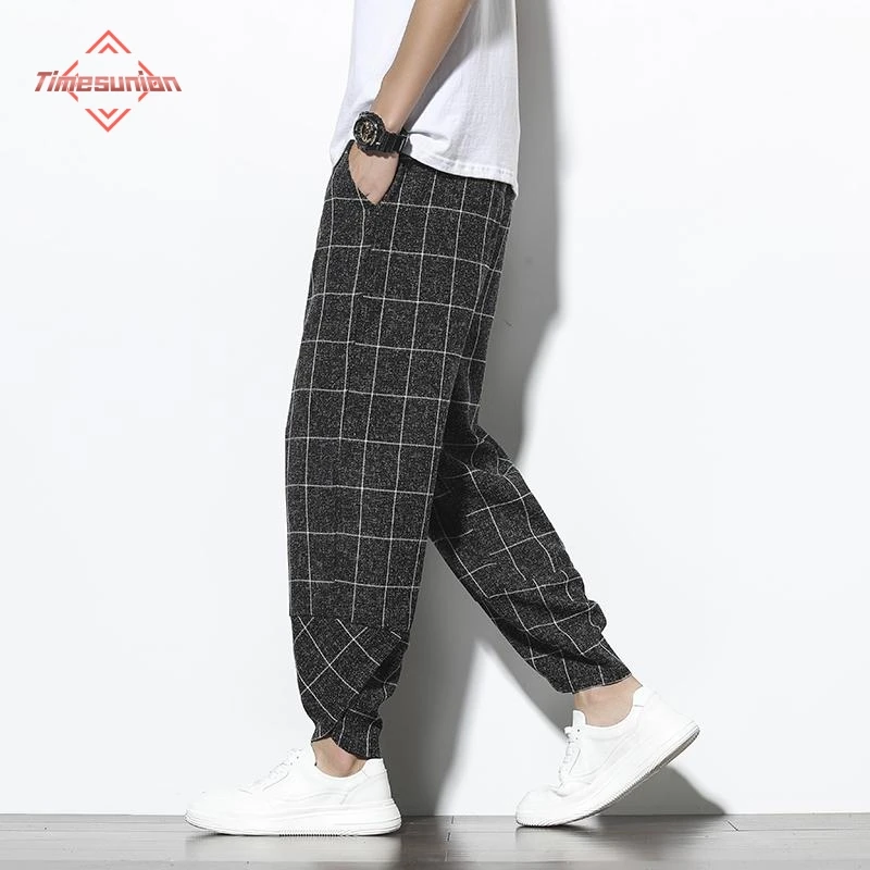 Pants Men штаны мужские брюки мужские одежда мужская Брюки мужские весенне-летние модные свободные брюки Harlan в китайском стиле ретро клетчатые повседневные брюки
Pants Men штаны мужские брюки мужские одежда мужская Брюки мужские весенне-летние модные свободные брюки Harlan в китайском стиле ретро клетчатые повседневные брюки