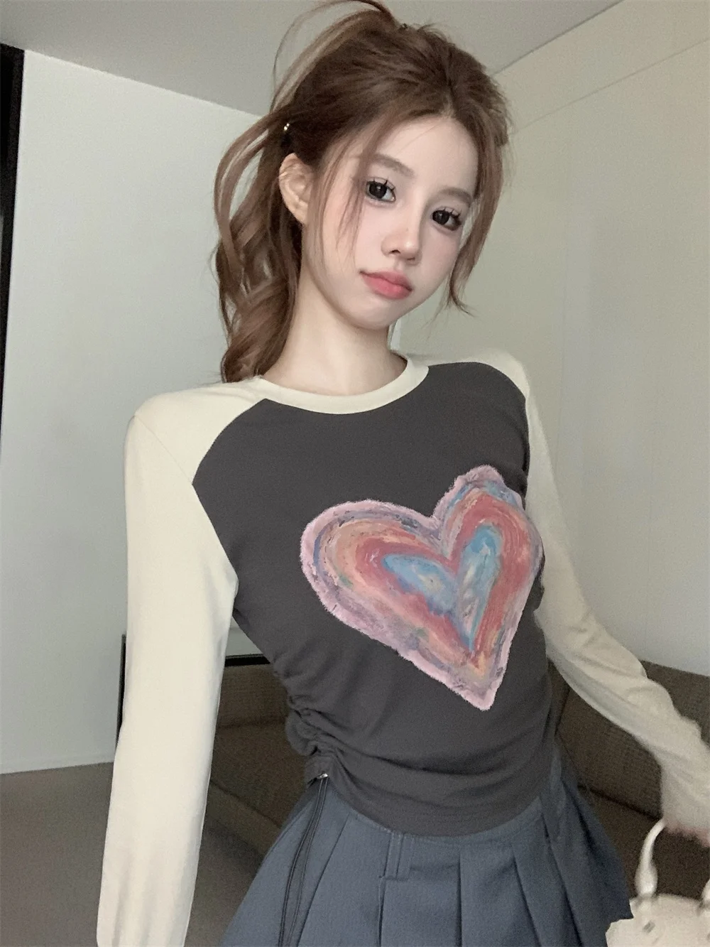 Korean Style round Neck Color Block Heart Letter Print Long Sleeve T-Shirt Women's Early Autumn Drawstring Waist Top Base Shirt
Korean Style round Neck Color Block Heart Letter Print Long Sleeve T-Shirt Women's Early Autumn Drawstring Waist Top Base Shirt