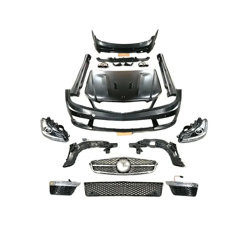 Высококачественный комплект для C-класса W204 C260 C200 C300, модифицированный передний бампер C63, с решеткой 2011-2014 гг.
Высококачественный комплект для C-класса W204 C260 C200 C300, модифицированный передний бампер C63, с решеткой 2011-2014 гг.