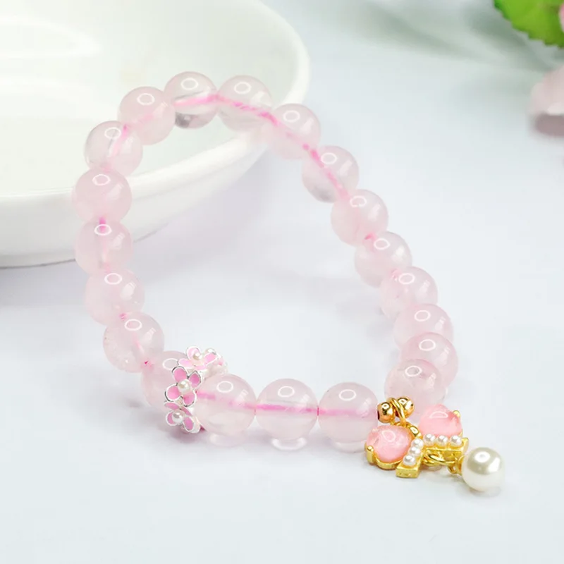 Natural powder crystal bracelet, hibiscus crystal bow bracelet, female crystal. 
Natural powder crystal bracelet, hibiscus crystal bow bracelet, female crystal.