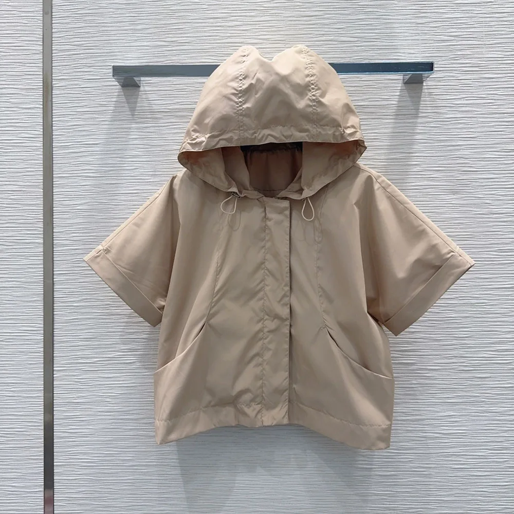 High-quality 2026 new style women's fashionable casual hooded short-sleeved coat, lightweight summer model xy2650721
High-quality 2026 new style women's fashionable casual hooded short-sleeved coat, lightweight summer model xy2650721