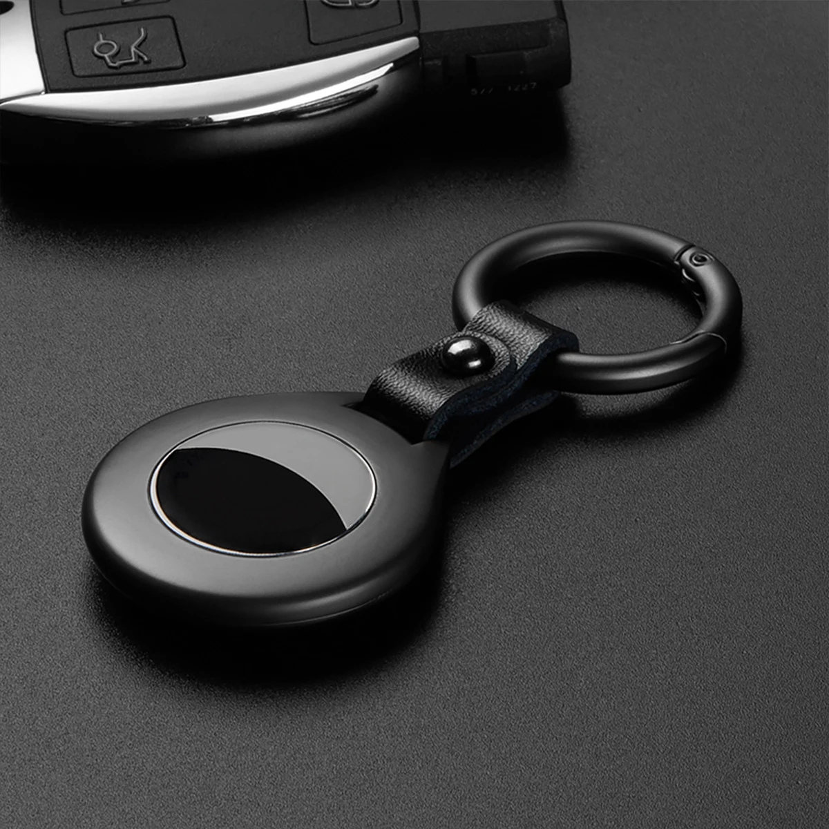 High Quality Leather Metal Pendant Case for Apple AirTag, Anti-Collision Shockproof Cover,For Apple AirTag Protect Accessory
High Quality Leather Metal Pendant Case for Apple AirTag, Anti-Collision Shockproof Cover,For Apple AirTag Protect Accessory