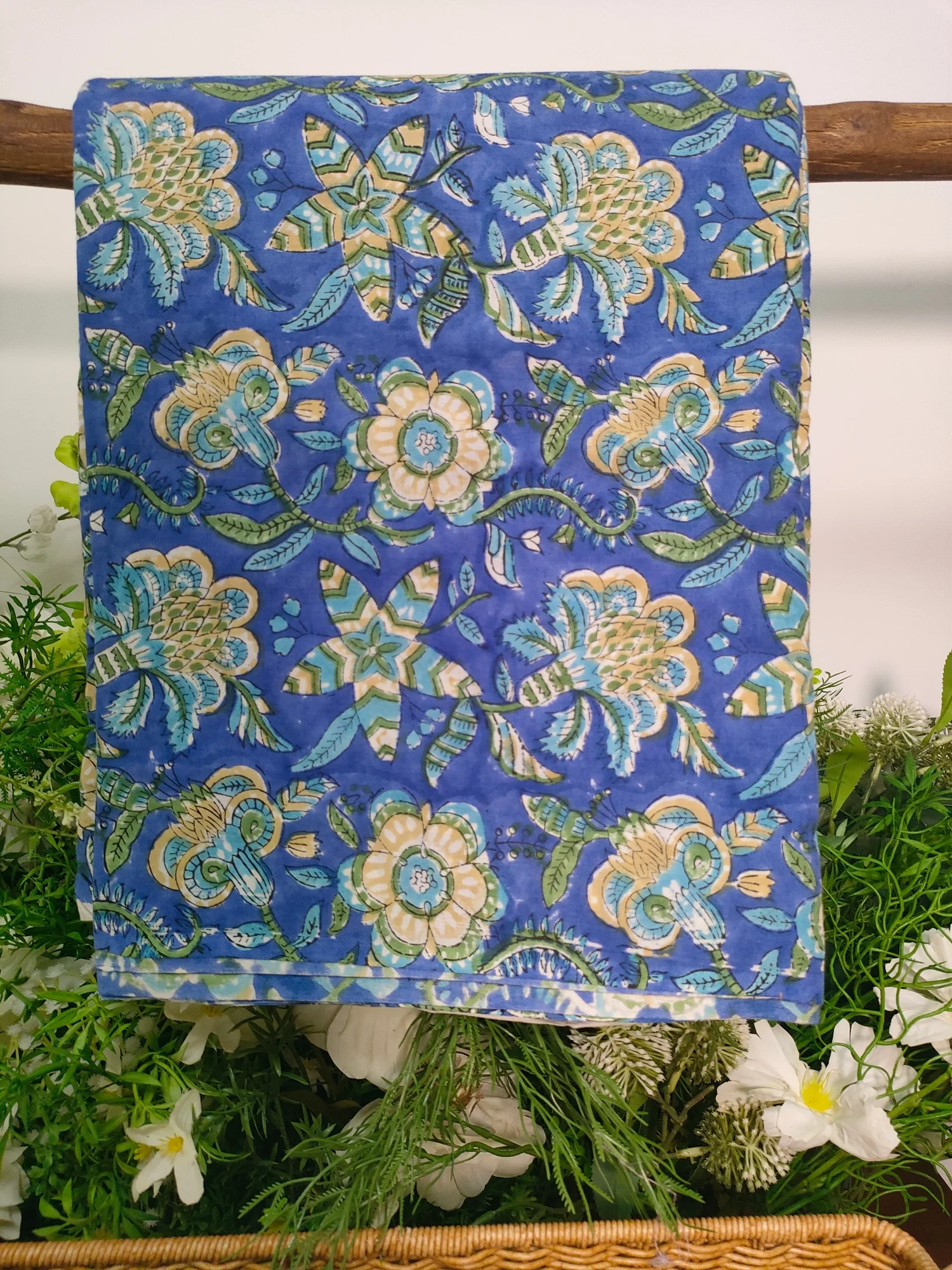 Vintage Hand Block Print Cotton Fabric for Dress Tablecloth Pillow Handmade DIY Clothing Boho Home Decor Soft Fashion Fabric
Vintage Hand Block Print Cotton Fabric for Dress Tablecloth Pillow Handmade DIY Clothing Boho Home Decor Soft Fashion Fabric