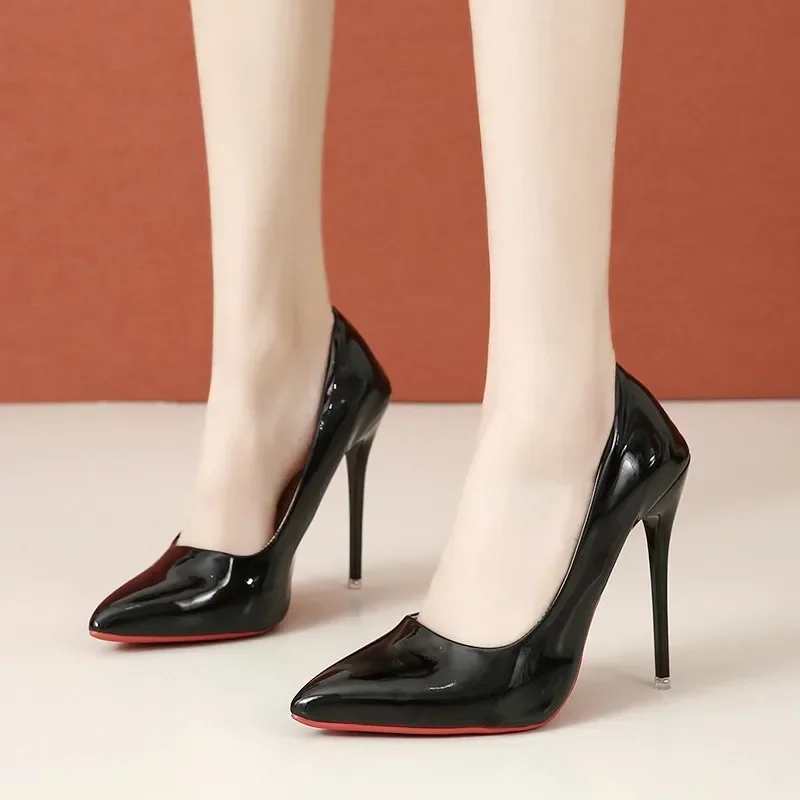 Autumn and Winter Season Slim Heel Pointed European and American Super High Heels Single Shoes for Women
Autumn and Winter Season Slim Heel Pointed European and American Super High Heels Single Shoes for Women