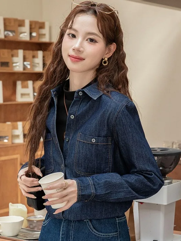 Deep Blue Retro Hong Kong Style Soft Denim Shirt Women's Autumn Winter New Layering Inner Wear Small Size Shoulder Level Top
Deep Blue Retro Hong Kong Style Soft Denim Shirt Women's Autumn Winter New Layering Inner Wear Small Size Shoulder Level Top