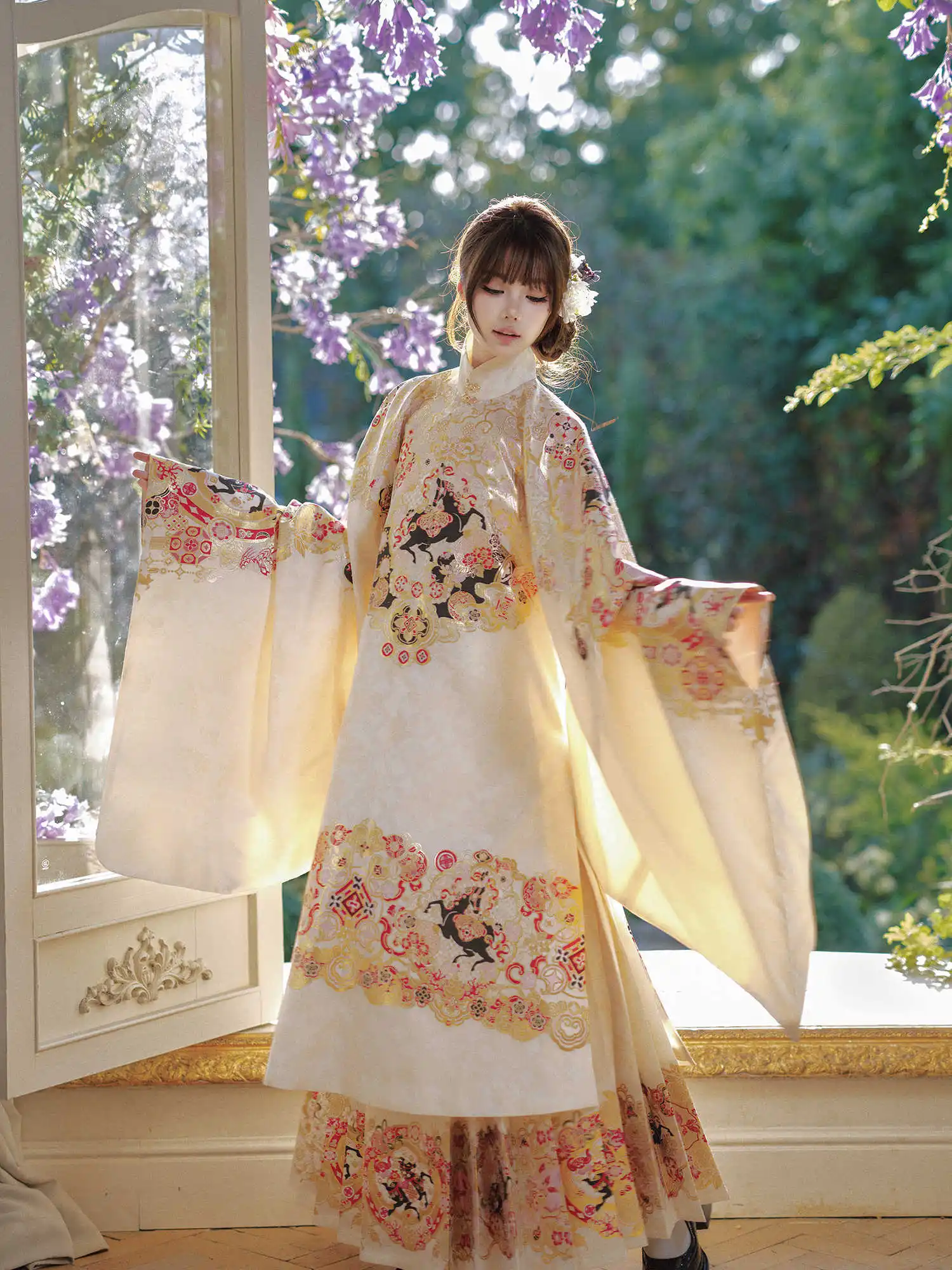 2026 Year of the Horse Limited Edition Ming Dynasty Hanfu Women's Autumn and Winter Stand-Collar Long Jacket and Horse-Face Skir
2026 Year of the Horse Limited Edition Ming Dynasty Hanfu Women's Autumn and Winter Stand-Collar Long Jacket and Horse-Face Skir