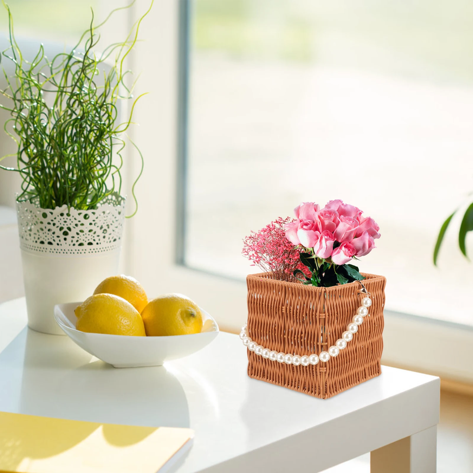 Woven Seagrass Baskets Natural Handmade Storage Basket for Home Decor Flower Arrangement Simple Plastic Basket Gift
Woven Seagrass Baskets Natural Handmade Storage Basket for Home Decor Flower Arrangement Simple Plastic Basket Gift