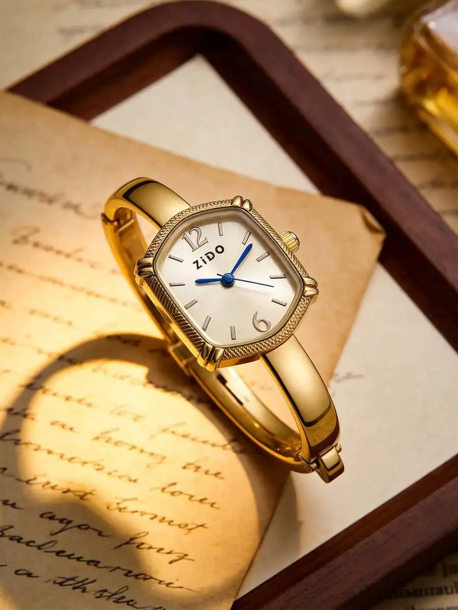 Elegant Womens Quartz Wristwatch With Bracelet Style Band Minimalist Small Dial For Daily Business Wear
Elegant Womens Quartz Wristwatch With Bracelet Style Band Minimalist Small Dial For Daily Business Wear