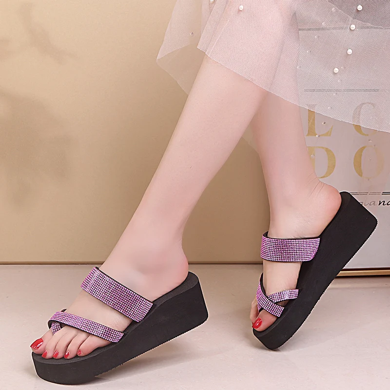 2024 Summer Sandals for Women Bling Shoes Women Sandals Flat Rhinestone Beach New Slippers Fashion Femmes Sandales 
2024 Summer Sandals for Women Bling Shoes Women Sandals Flat Rhinestone Beach New Slippers Fashion Femmes Sandales