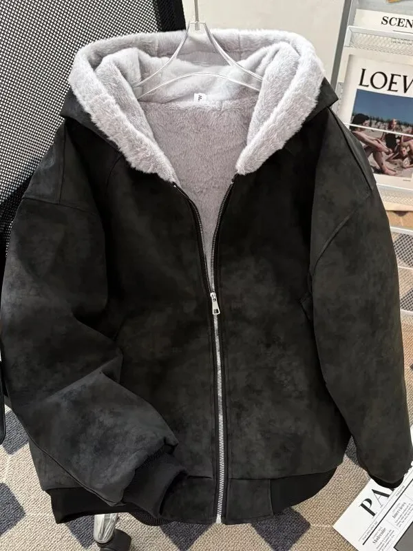 Мужская зимняя хлопковая куртка Thiened Fce на подкладке с капюшоном и меховым воротником, теплая ветрозащитная повседневная длинная застежка-молния...
Мужская зимняя хлопковая куртка Thiened Fce на подкладке с капюшоном и меховым воротником, теплая ветрозащитная повседневная длинная застежка-молния...