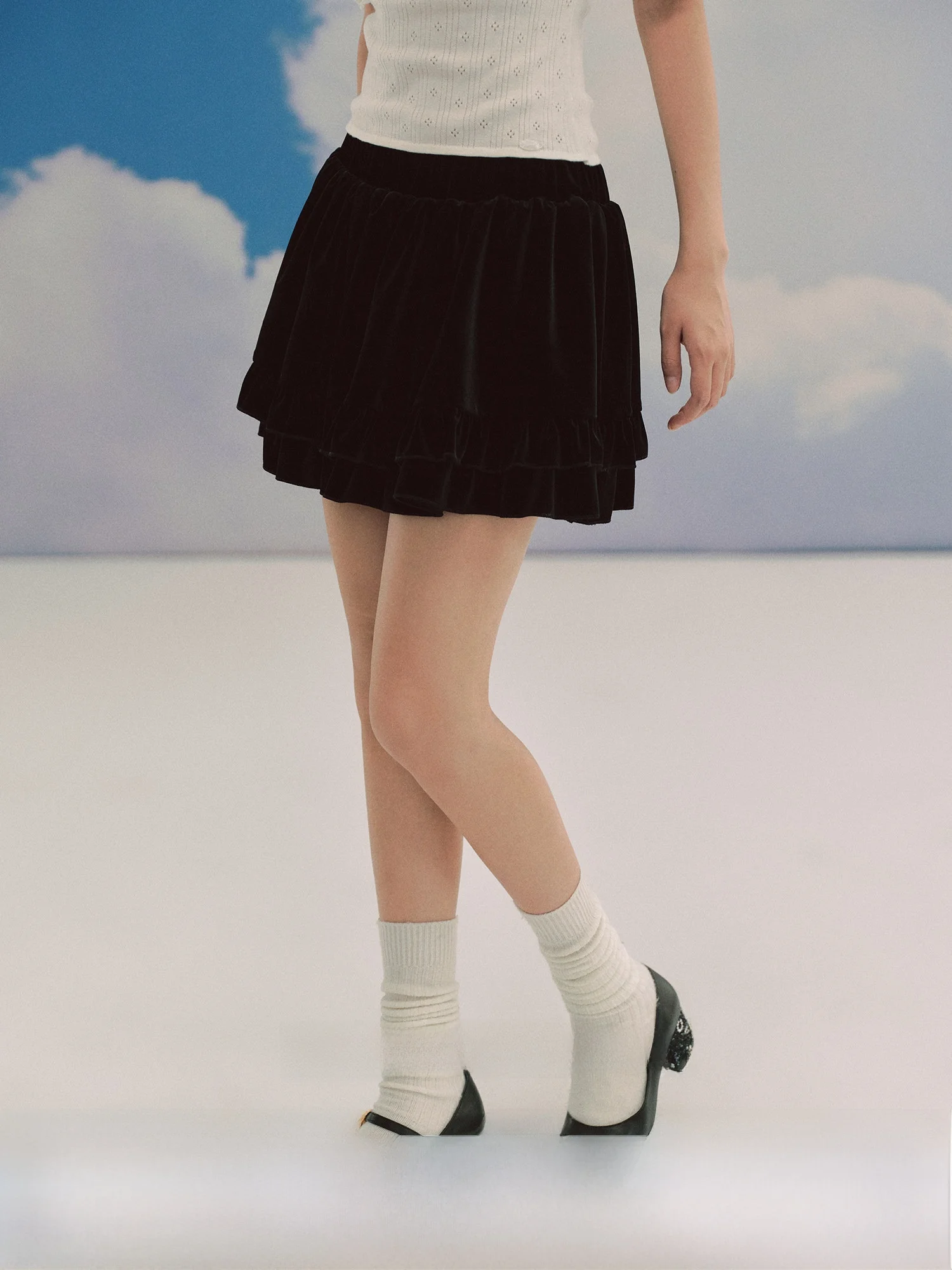 Black Velvet Ballet Cake Skirt Slimming Prevent Exposure Half-length Casual Style Polyester Fiber Standard Fit A-line Skirt
Black Velvet Ballet Cake Skirt Slimming Prevent Exposure Half-length Casual Style Polyester Fiber Standard Fit A-line Skirt