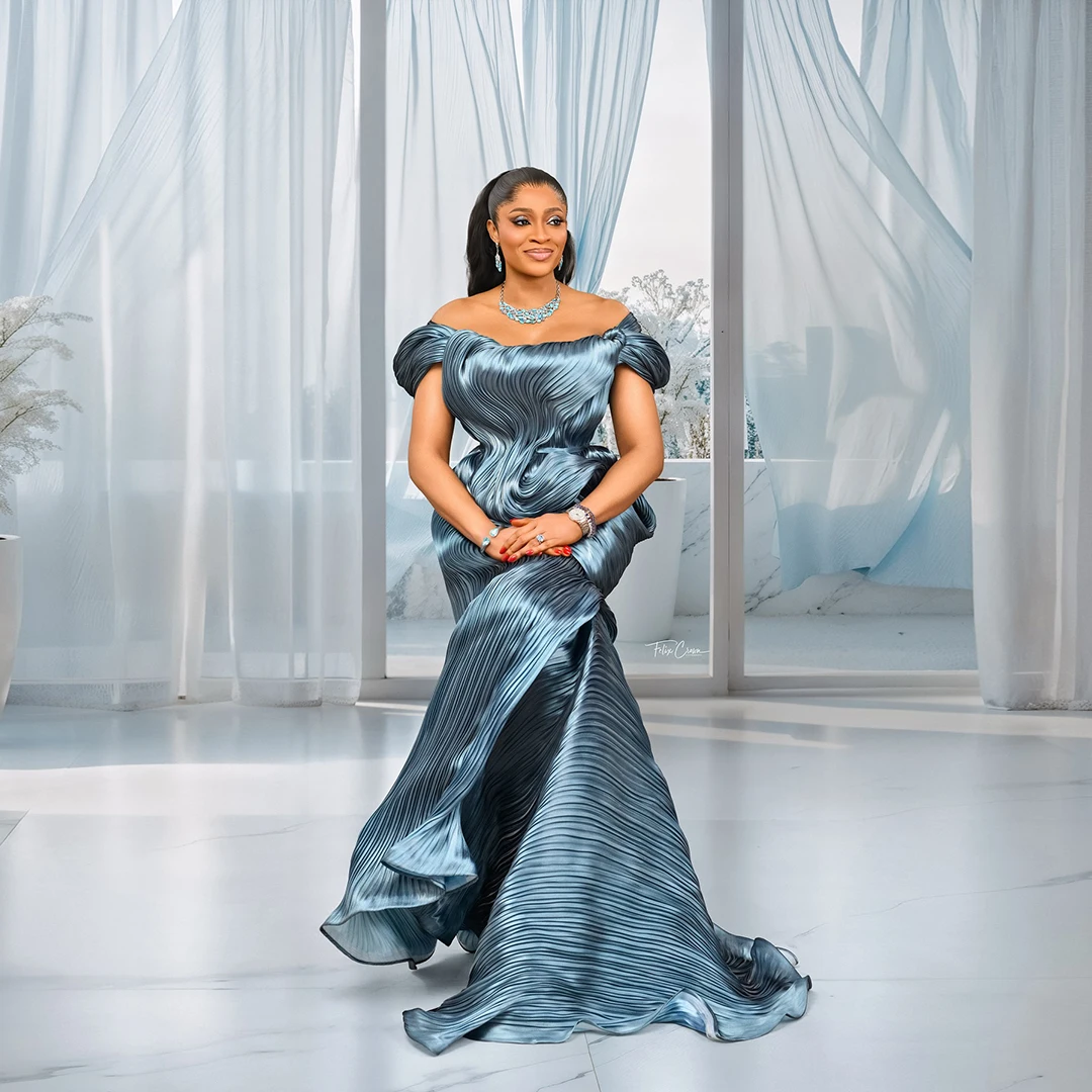 Glamours Blue Bright Satin Pleated Mermaid Evening Dresses Aso Ebi Ruched Satins Long Formal Party Gowns Africa Pageant Dress
Glamours Blue Bright Satin Pleated Mermaid Evening Dresses Aso Ebi Ruched Satins Long Formal Party Gowns Africa Pageant Dress
