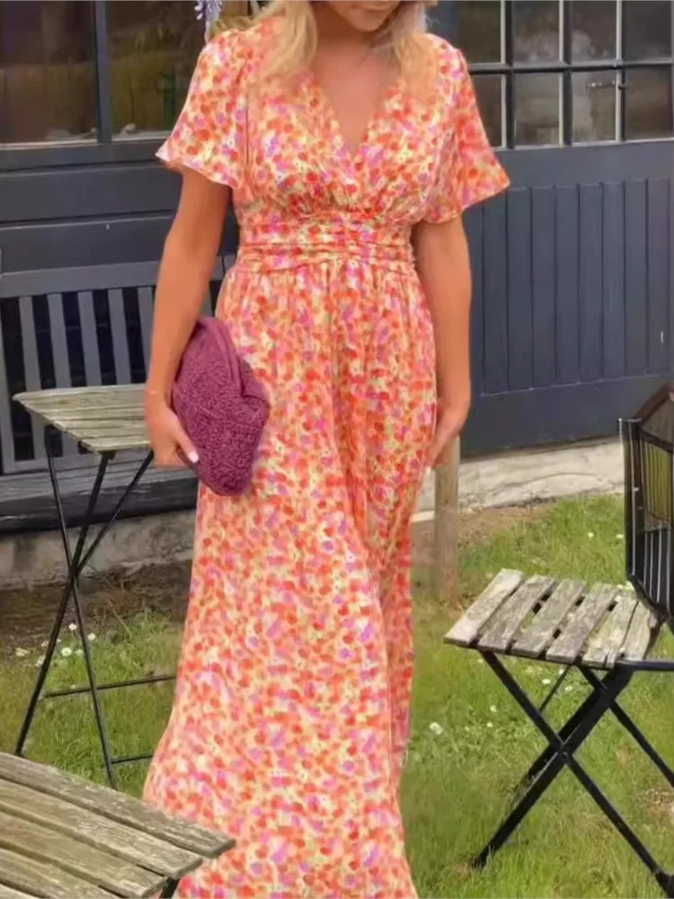 Women's Temperament Elegant Printed Waist V-neck Dress Summer New Gentle Style Fresh And Sweet Floral Short-sleeved Dresses
Women's Temperament Elegant Printed Waist V-neck Dress Summer New Gentle Style Fresh And Sweet Floral Short-sleeved Dresses