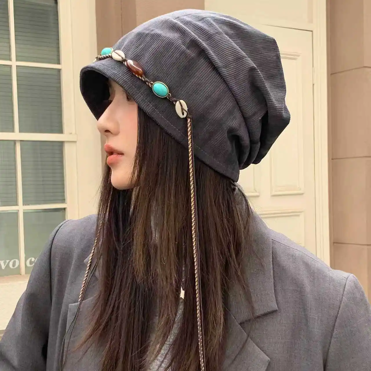 Autumn Winter Hat Women's Big Head Wrap Bowler Hat Retro Hundred Pairing Pile Hat Warm Knitted Hat Soft Decorative Buttons
Autumn Winter Hat Women's Big Head Wrap Bowler Hat Retro Hundred Pairing Pile Hat Warm Knitted Hat Soft Decorative Buttons