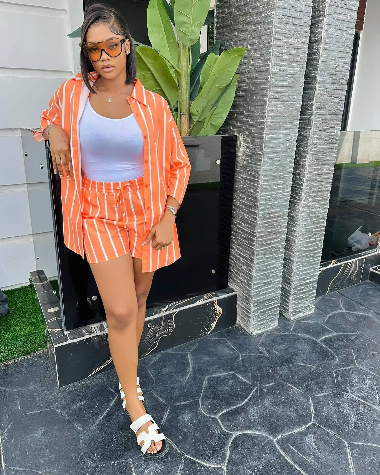 Stripe Casual Shorts Outfit Spring Women Single Breasted Lapel Shirt+High Waist Drawstring Wide Leg Shorts Summer Two Piece Set
Stripe Casual Shorts Outfit Spring Women Single Breasted Lapel Shirt+High Waist Drawstring Wide Leg Shorts Summer Two Piece Set