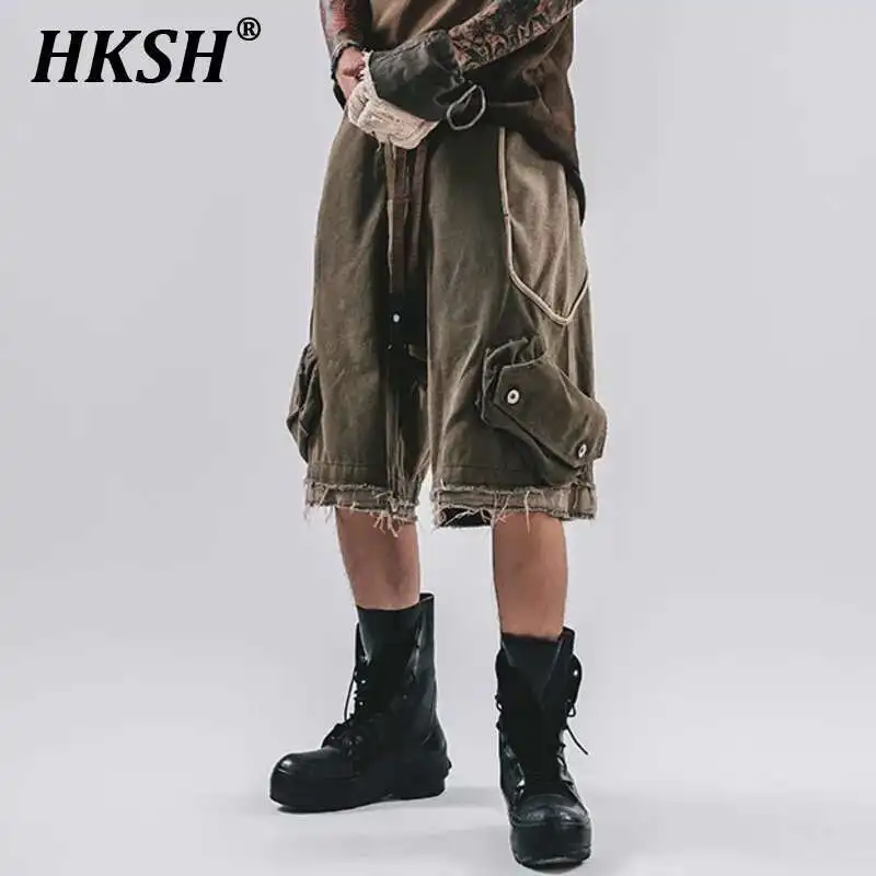HKSH Весна Лето Новые мужские панк Капри вырез джинсовые шорты пэчворк 3D деконструкция края Waste Land тактические брюки HK2058
HKSH Весна Лето Новые мужские панк Капри вырез джинсовые шорты пэчворк 3D деконструкция края Waste Land тактические брюки HK2058