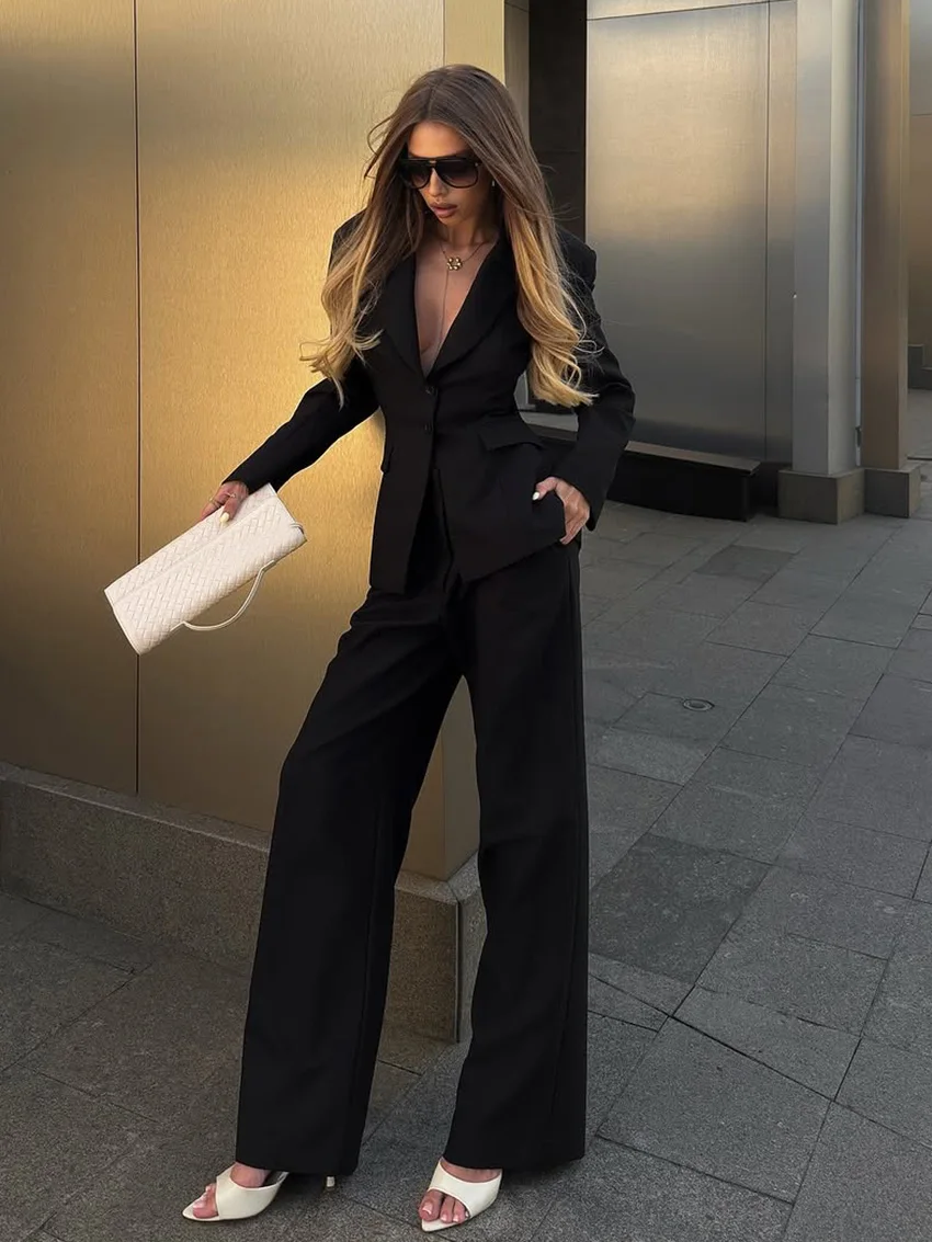 Marthaqiqi Fashion Female Nightwear Set Sexy V-Neck Pajamas Backless Sleepwear Long Sleeve Nightgowns Pants Women Nightie Suits
Marthaqiqi Fashion Female Nightwear Set Sexy V-Neck Pajamas Backless Sleepwear Long Sleeve Nightgowns Pants Women Nightie Suits