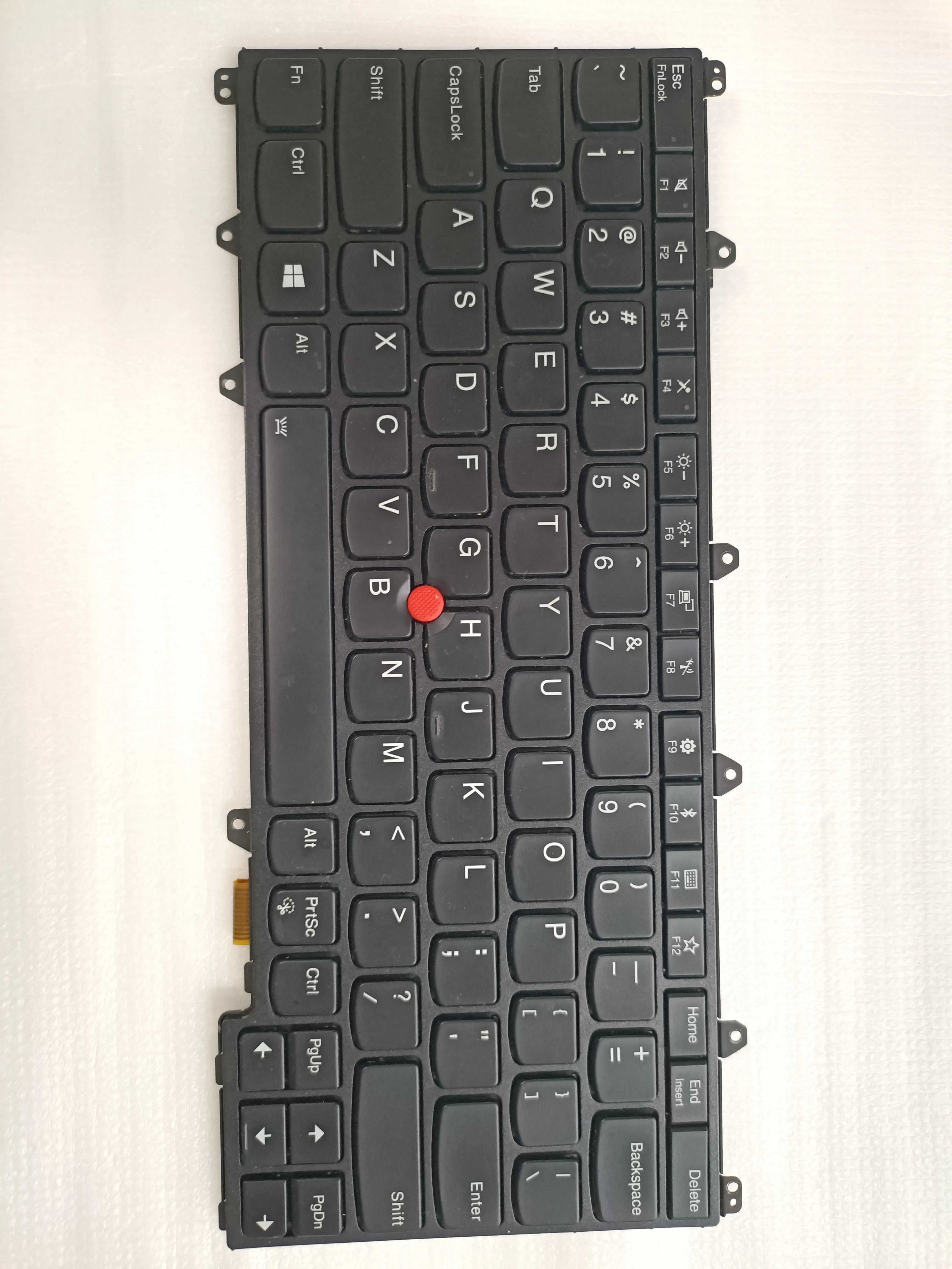 Used Original for Lenovo ThinkPad Yoga 260 360 370 X380 YOGA Keyboard with Backlighting
Used Original for Lenovo ThinkPad Yoga 260 360 370 X380 YOGA Keyboard with Backlighting