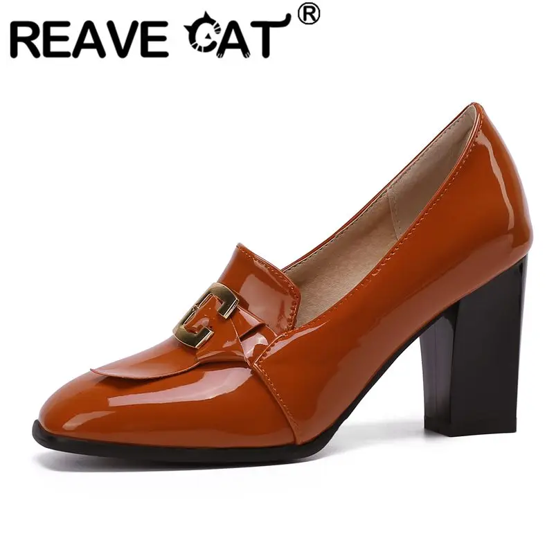 Женские туфли-лодочки на блочном каблуке REAVE CAT, офисные черные туфли без застежек с мелким украшением, 32-50, S3957
Женские туфли-лодочки на блочном каблуке REAVE CAT, офисные черные туфли без застежек с мелким украшением, 32-50, S3957