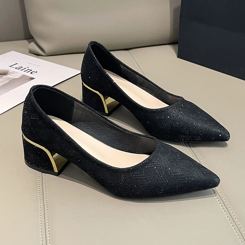 New Spring and Autumn Fashion Pointed Large Single Shoes Women Shallow Mouth Temperament Outwear Women's Shoes 2023
New Spring and Autumn Fashion Pointed Large Single Shoes Women Shallow Mouth Temperament Outwear Women's Shoes 2023