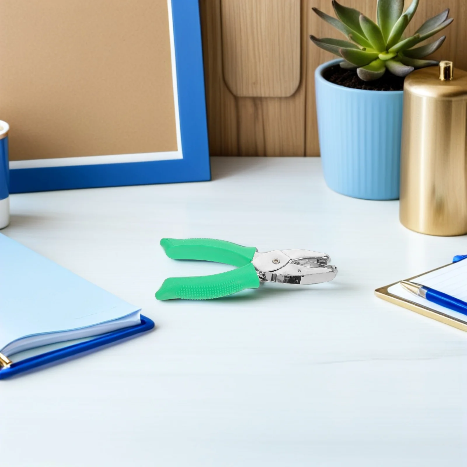 Portable Square Hole Puncher for Paper Crafts DIY Scrapbook Projects Notebook Loose Leaf Binding Handheld Precision Punching
Portable Square Hole Puncher for Paper Crafts DIY Scrapbook Projects Notebook Loose Leaf Binding Handheld Precision Punching